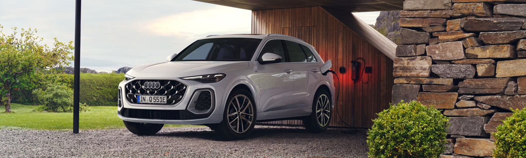 audi Q5 SUV e Hybrid Business Offer